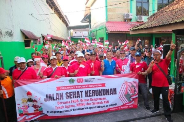 Di Balik Jalan Sehat dan Lomba Tumpeng, Ada Kisah Persatuan Luar Biasa di Peringatan HUT RI ke-80 KEMENAG
